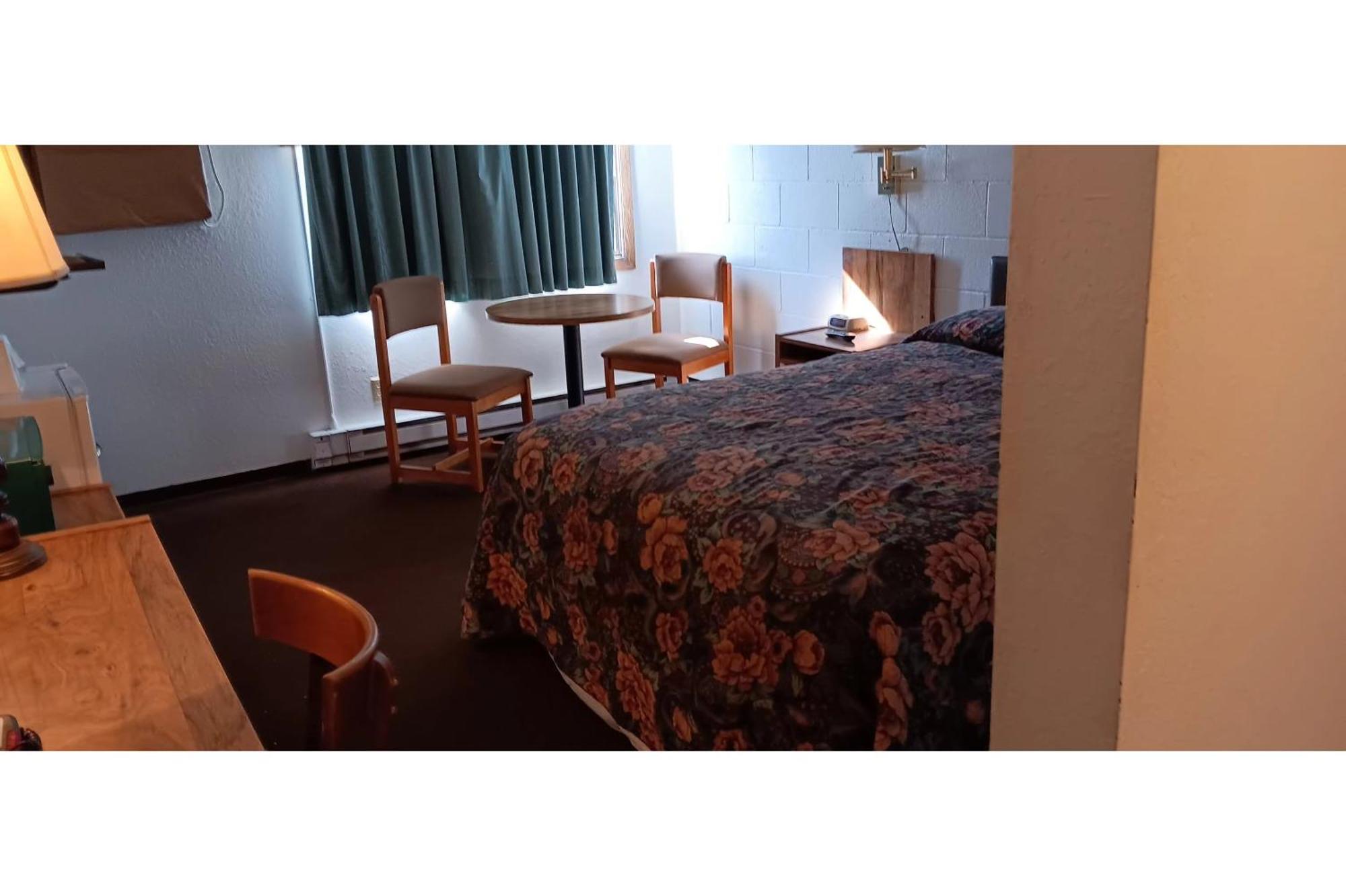 Scotwood Motel By Oyo Washburn Nd Extérieur photo